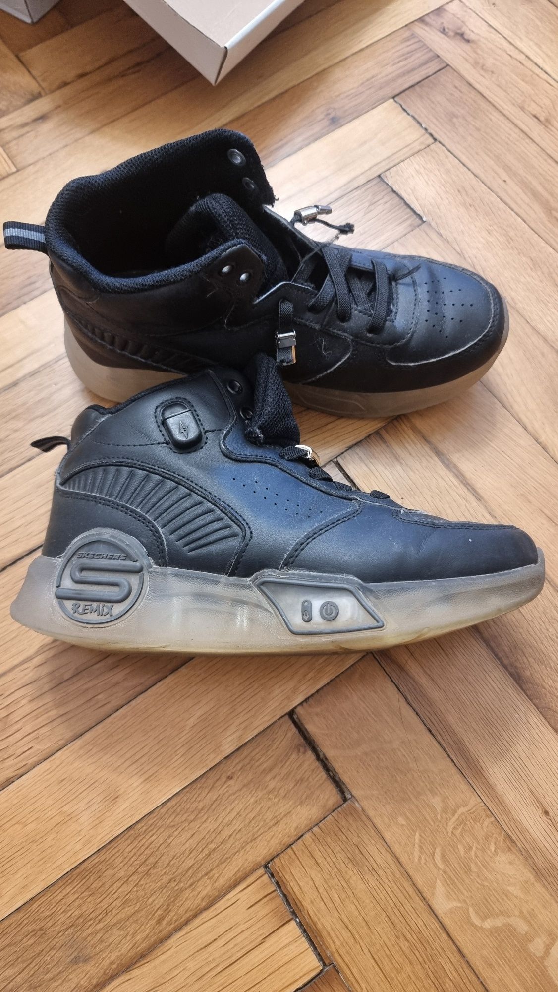 Маратонки Sketchers 36