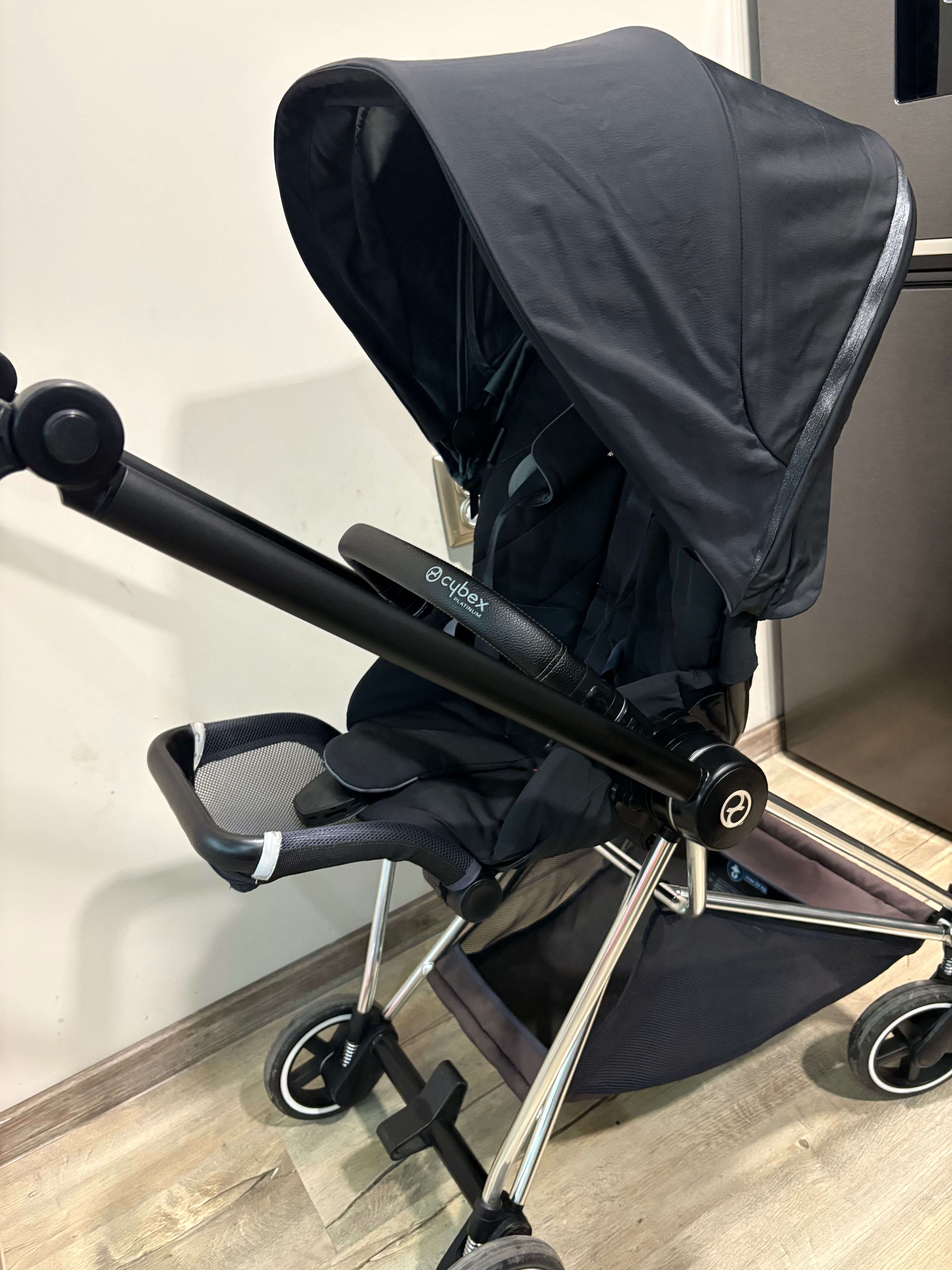 бебешка количка cybex