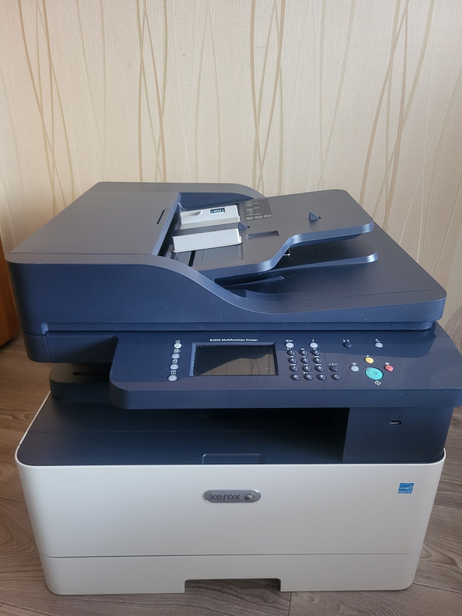Принтер Мфу XEROXВ1025
