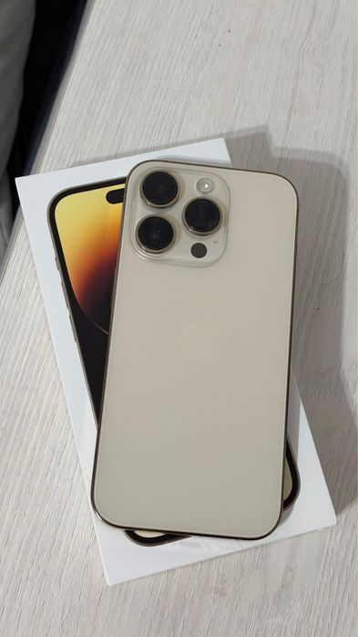 Айфон 14 про продам