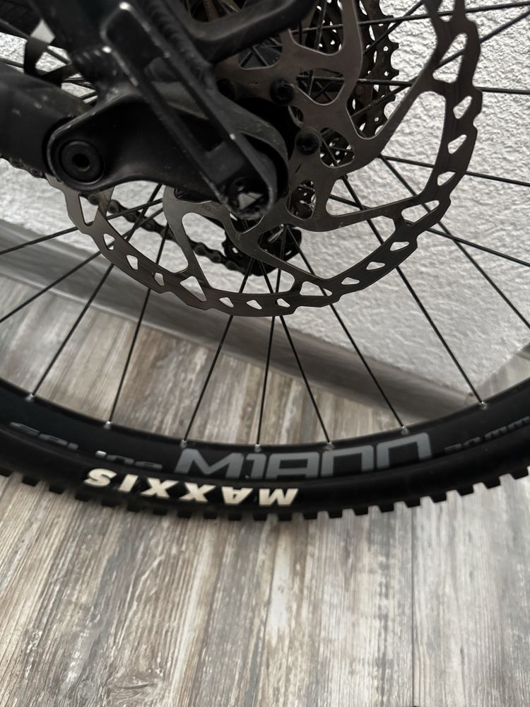 Canyon Spectral 27.5 планински велосипед