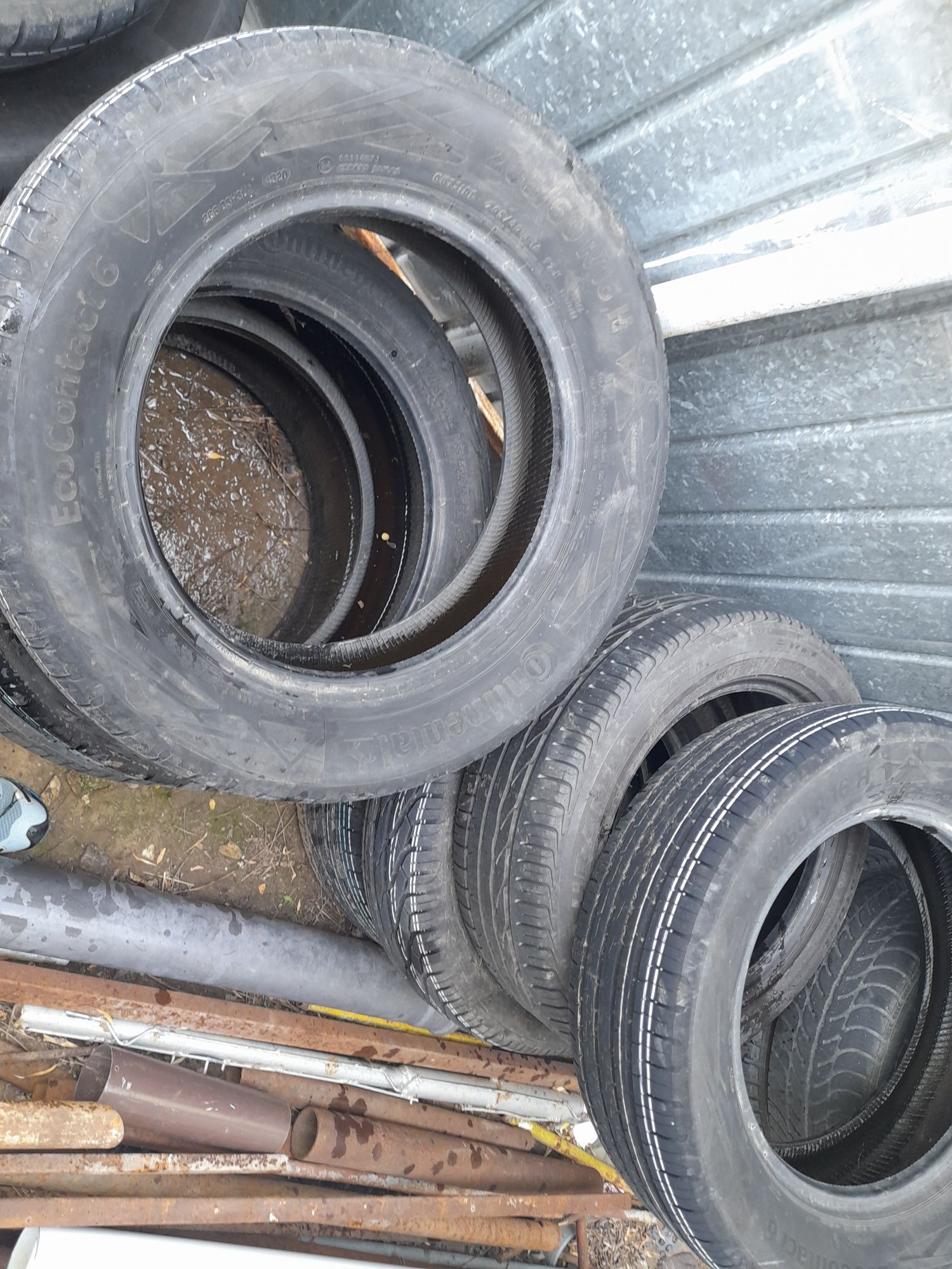 Cauciucuri vara 2 bucati noi 205.60 r16  continental