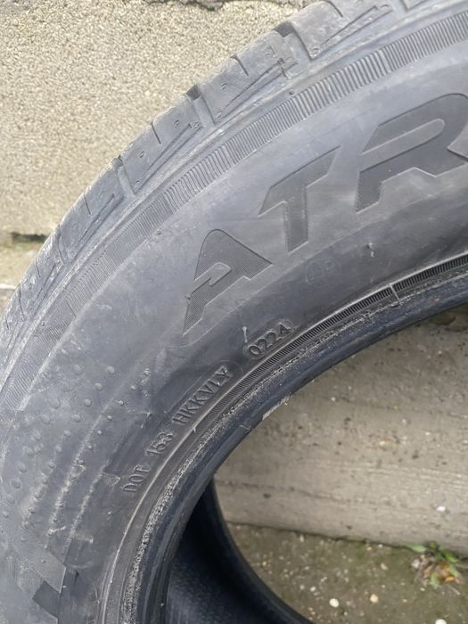 Продавам 2 бр. Гуми 215/60/17 дот 24