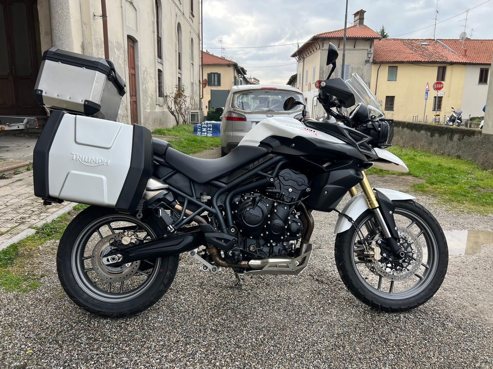 Triumph Tiger 800 2011