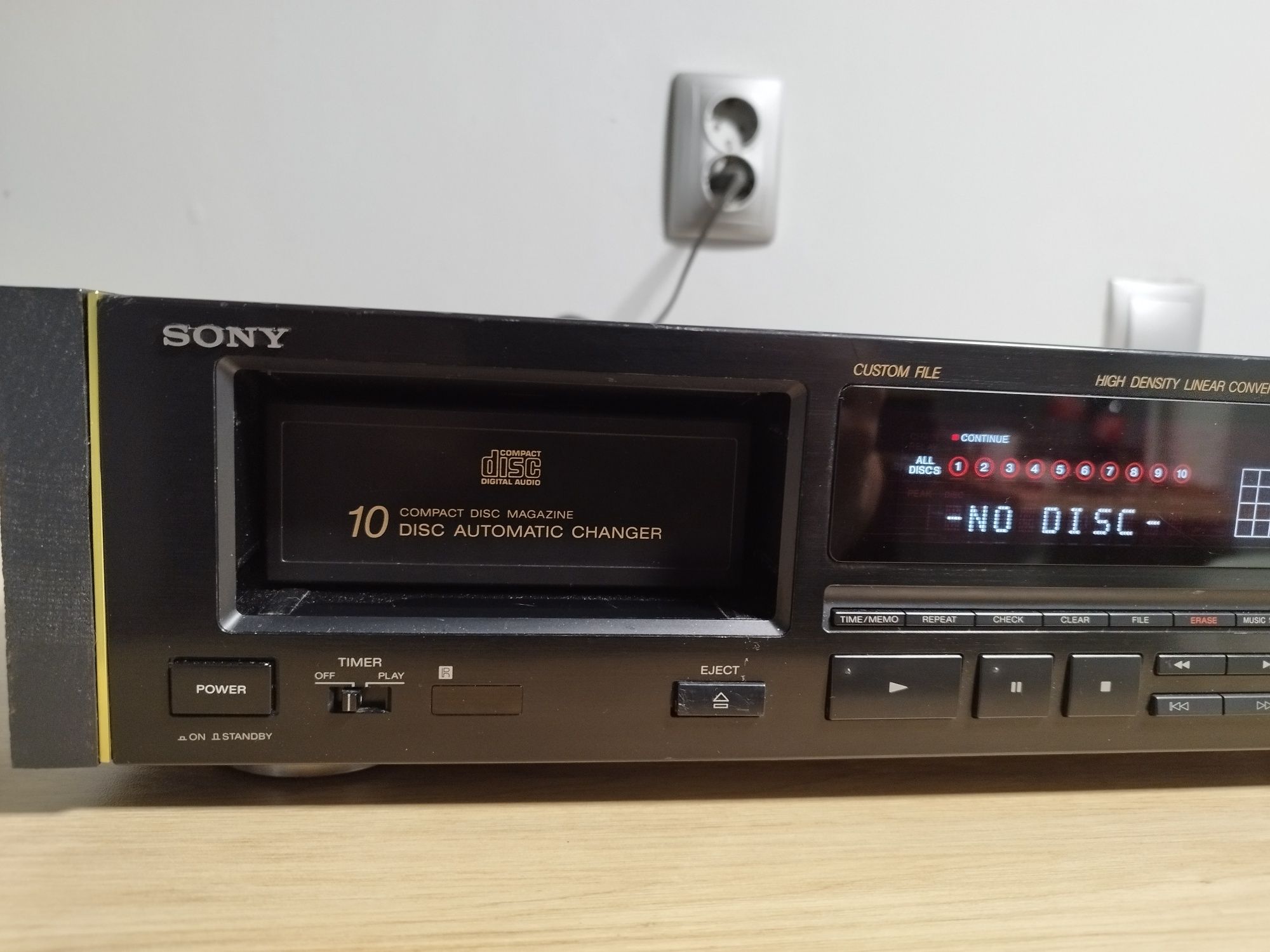 CD Player Sony CDP-C910 magazie 10 CD Laterale lemn