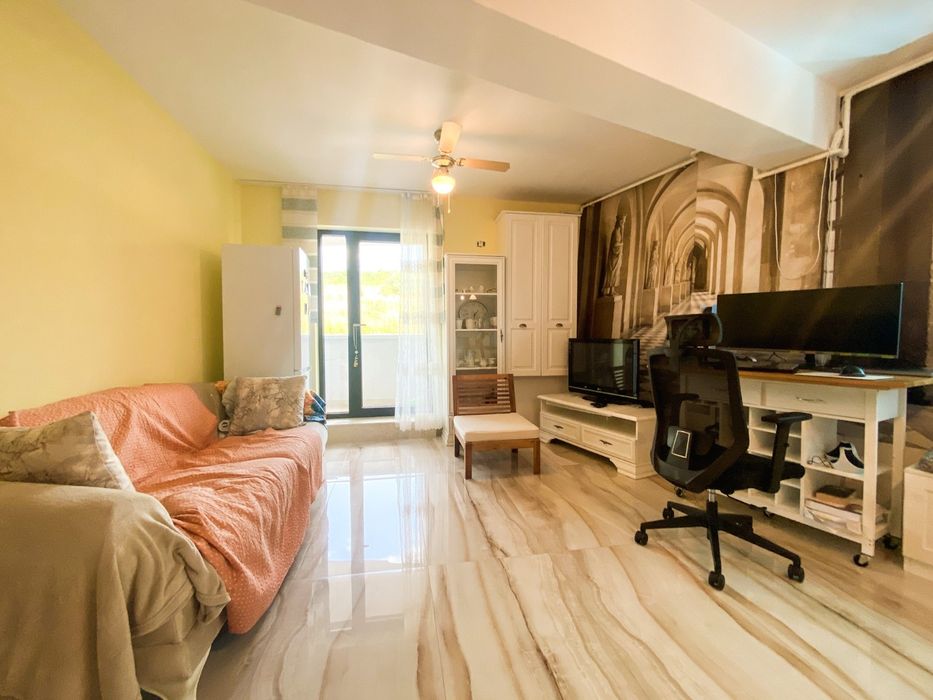 Inchiriez apt 2 camere in Wings