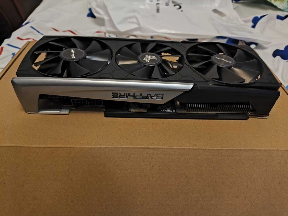 Placa VIDEO RX 5700 XT Sapphire Nitro+ 8GB