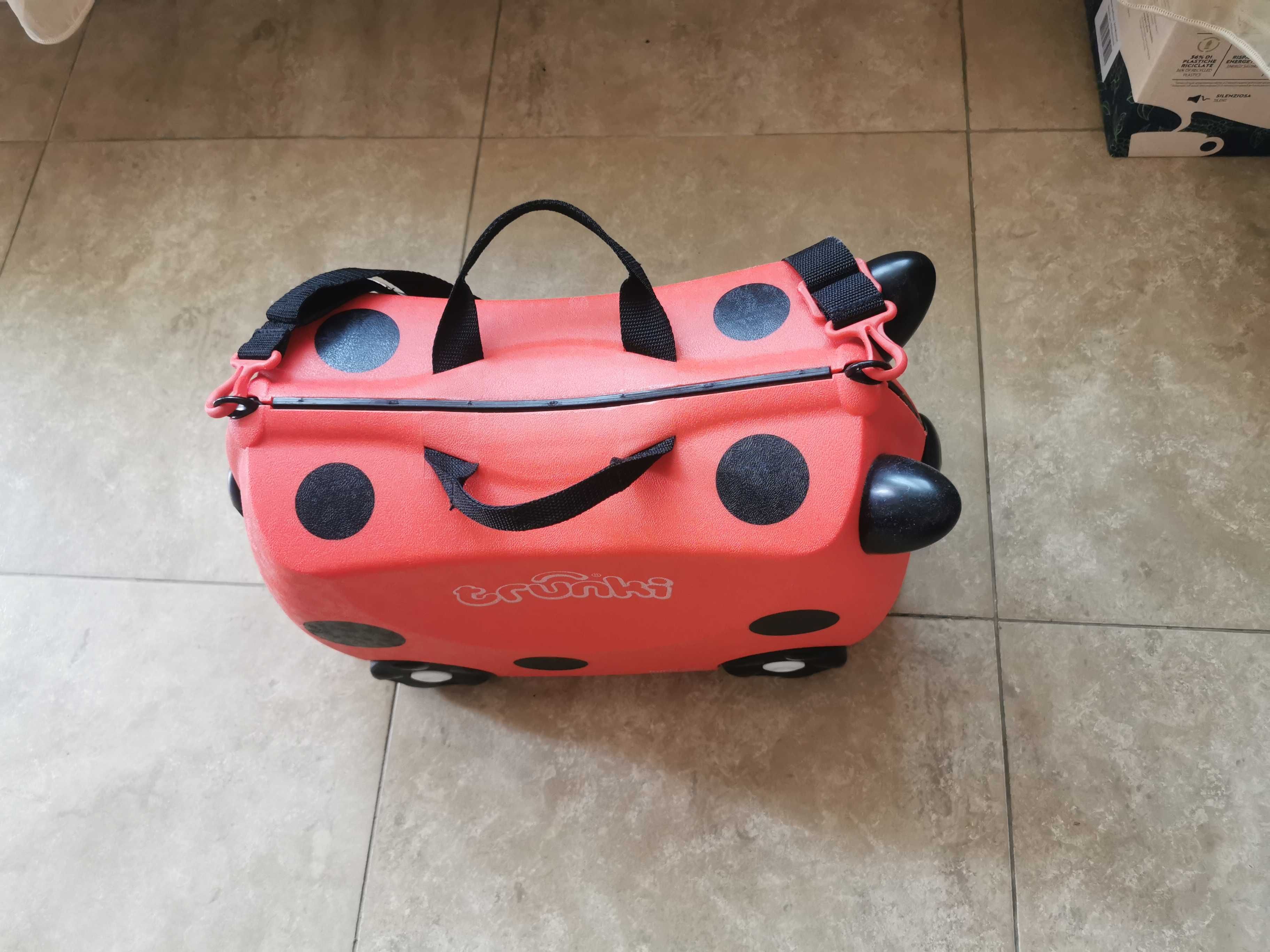 TRUNKI ladybird детски куфар