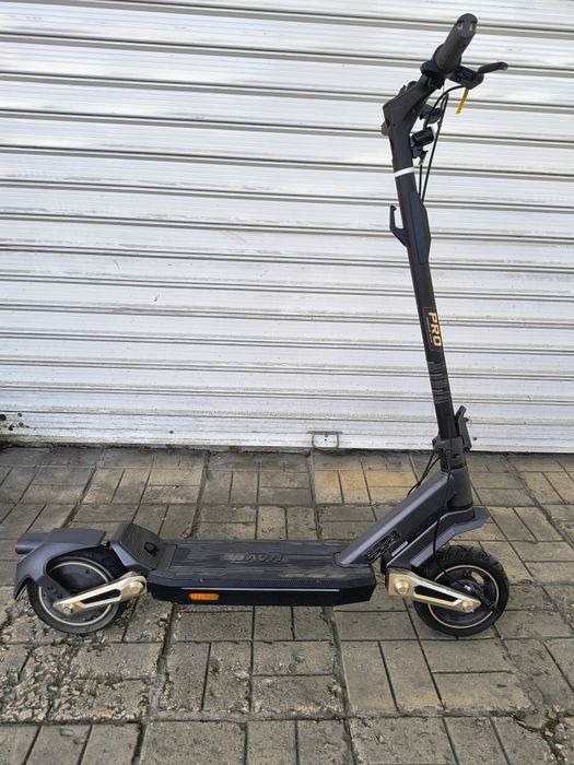 Електрически скутер NAVEE E-Scooter ST 3 PRO / Гаранция!