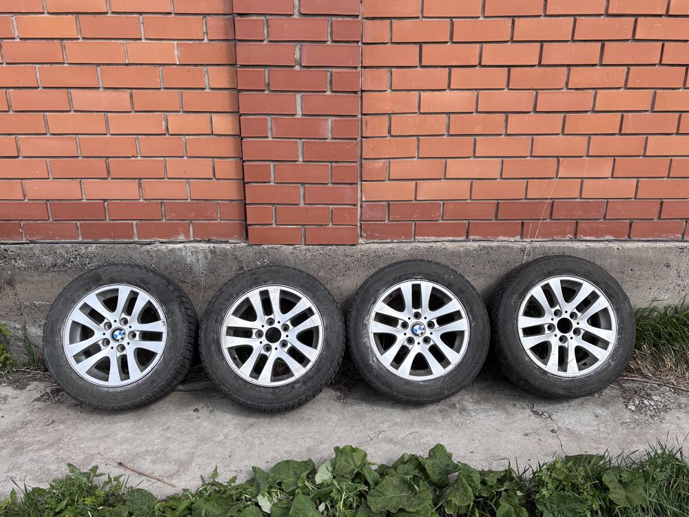 Продам два комплекта дисков с резиной