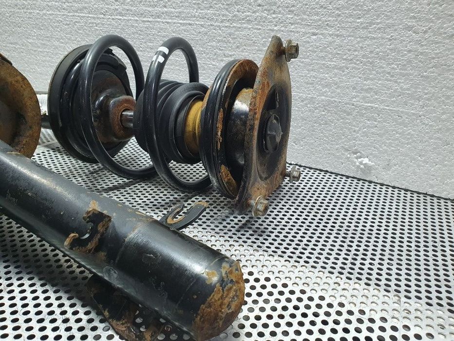 Suspensie pe arcuri cu foi fata fata MINI MINI R50, R53 2001 - 2006 Cooper S W11 B16 A 22191235