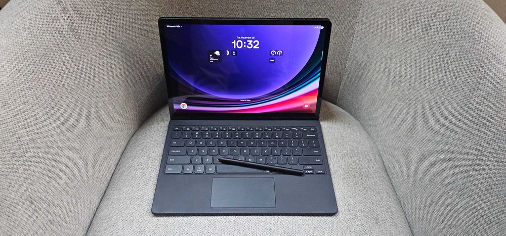 Samsung Galaxy Tab S9+ 5G 256GB 12GB and Case