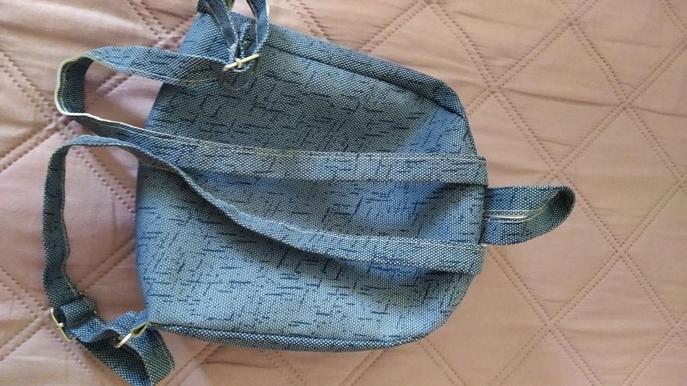 Детски ранички и шапки