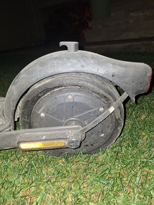 Trotineta electrica ninebot kickscooter f2