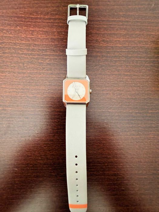 Vând ceas dama Esprit Cube Mini, impecabil