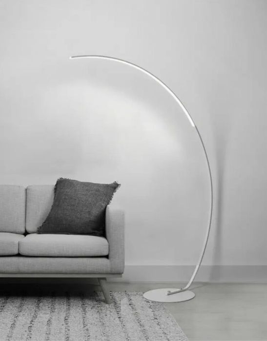 Lampadar de podea
