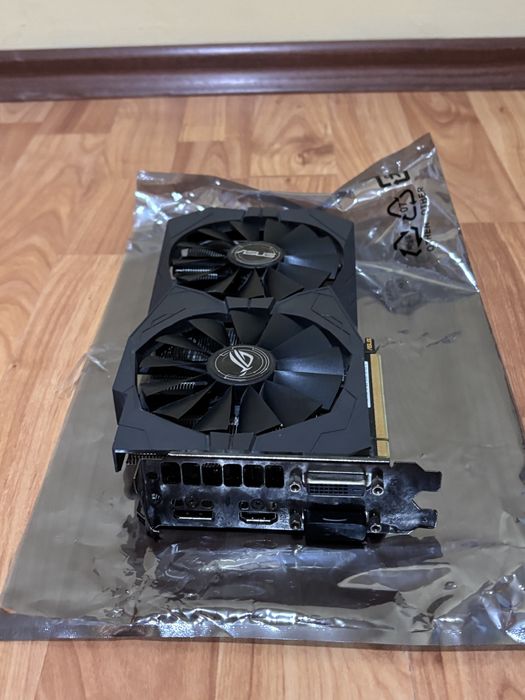 ASUS GTX 1050 Ti 4GB – Отлично състояние, бърза продажба