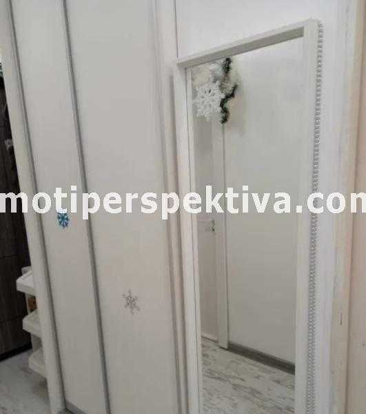 Продава се Тристаен апартамент в Пловдив, Христо Смирненски - 76 кв.м за 2014 €/кв.м - Снимка #7