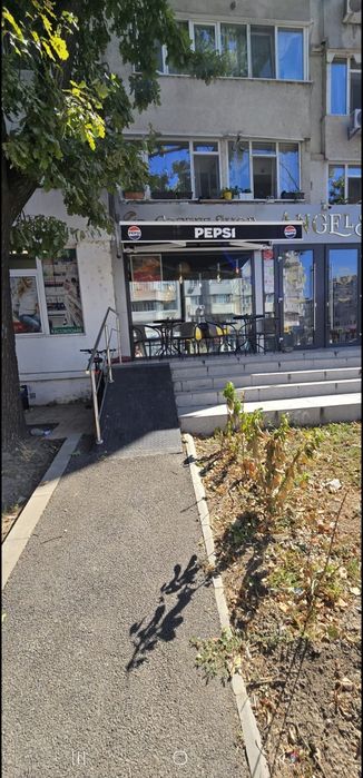 Inchiriez spatiu comercial