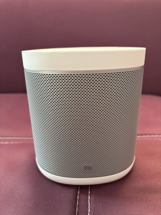 Продам умную колонку Xiaomi Mi Smart Speaker L09G серый