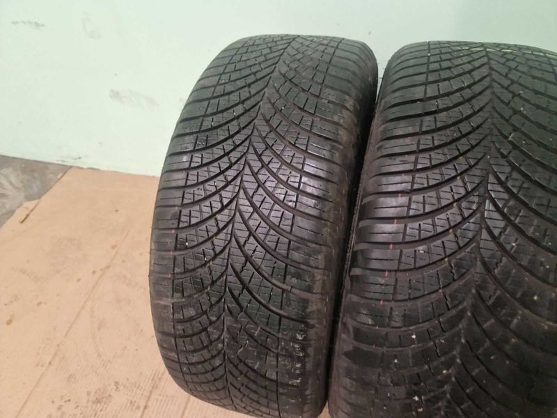 2 Goodyear 17 225/45/ 
всесезонни гуми 
DOT0121