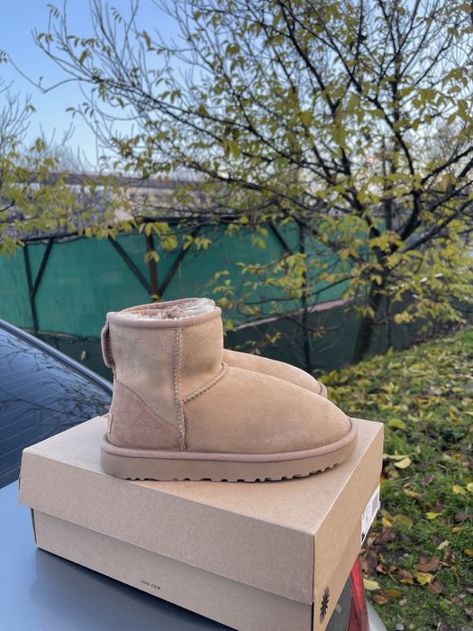 Ugg Mini originale marime 38