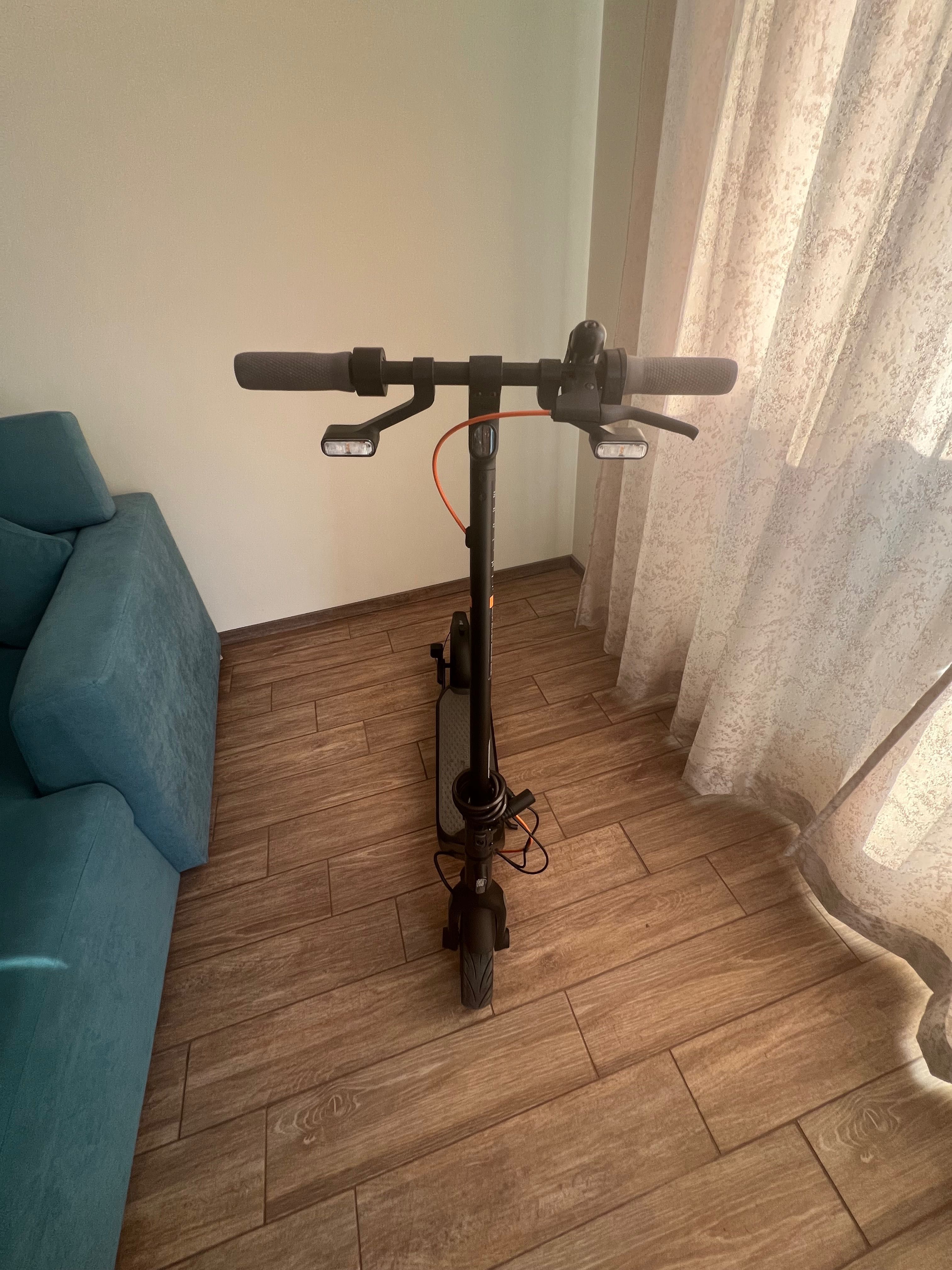 Електрическа тротинетка Ninebot KickScooter