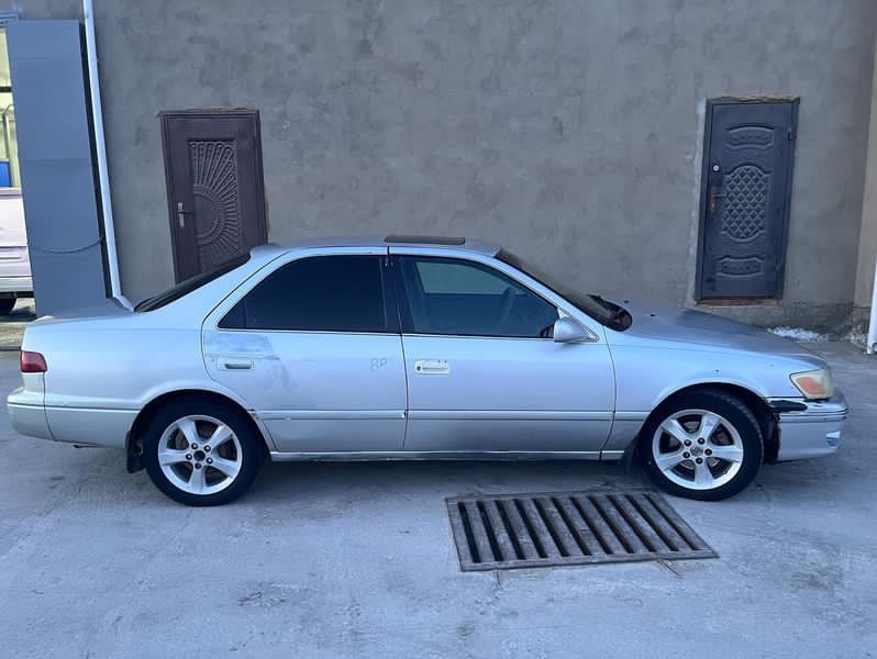 Тойота 25 сатылады