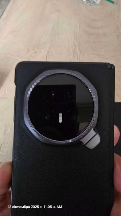 Най-тънкия сгъваем смартфон Honor Magic V5