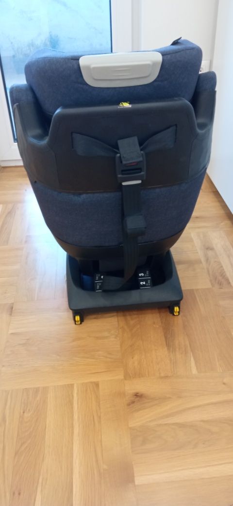 Столче за кола Maxi-Cosi Titan Pro 9-36 kg