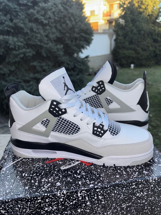 Jordan 4 Military Black