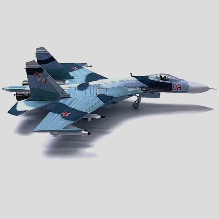 Macheta avion metalica Su-27 UB Super Flanker C scara 1:100 21 cm