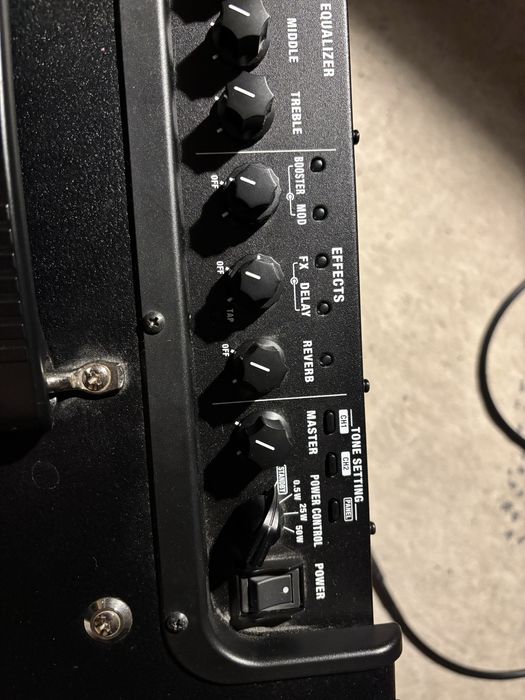 Amplificator Chitara electrica/electro acustica