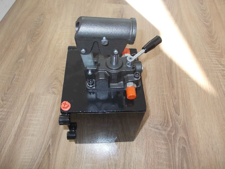 Pompa manuala hidraulica dublu efect cilindri utilaje