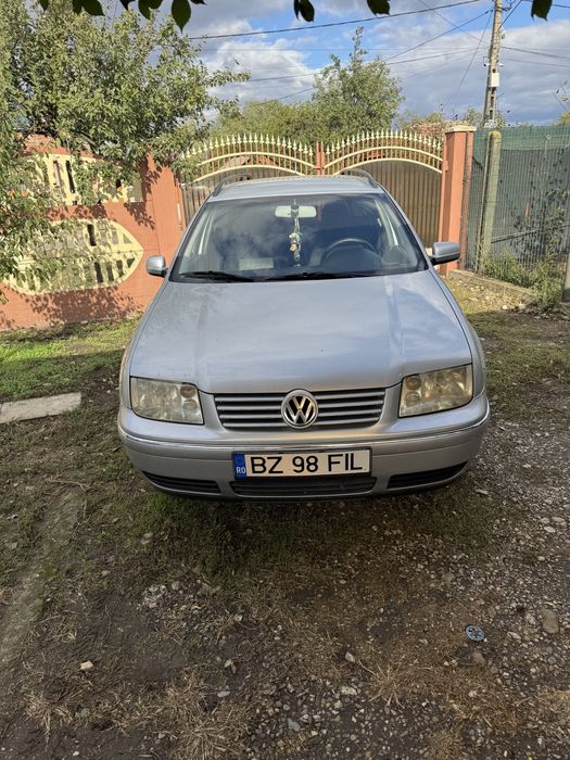 Vand volkswagen bora 1.6 benzina si gpl