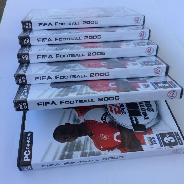 CD FIFA 2005 pentru PC