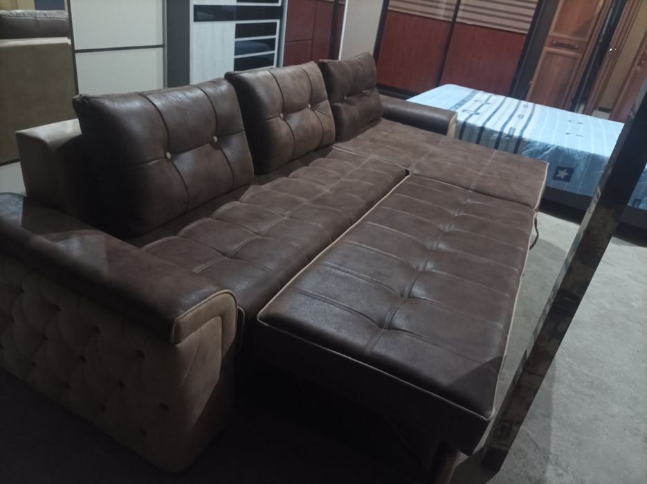 Продается угловой диван