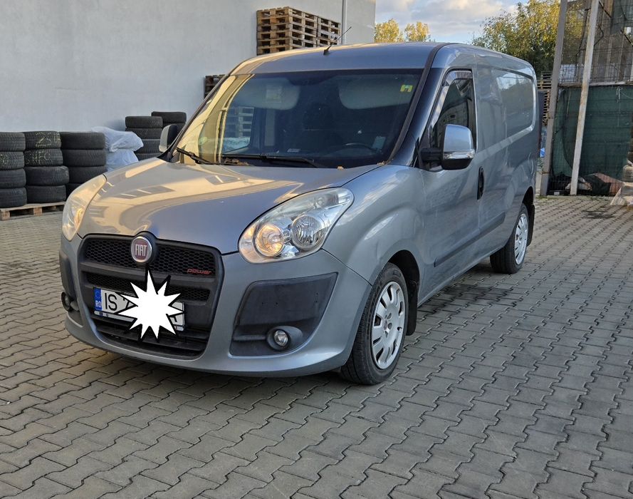 S.C. vinde Fiat Dolblo Maxi 2012