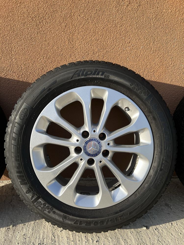 Mercedes Мерцедес w156 Джанти  гуми