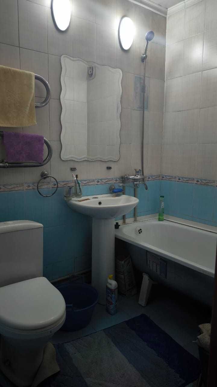 Продаю 3 ком квартиру по пр. Металлургов(4мкр)
