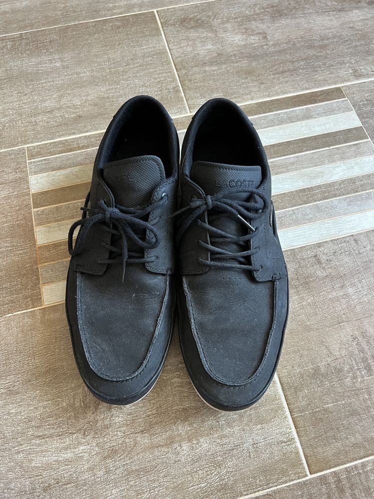 Елегантни обувки Lacoste 44 номер черни