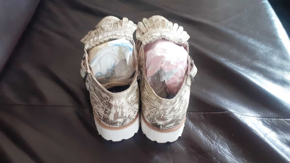 sandale damă albe măsura 36-37