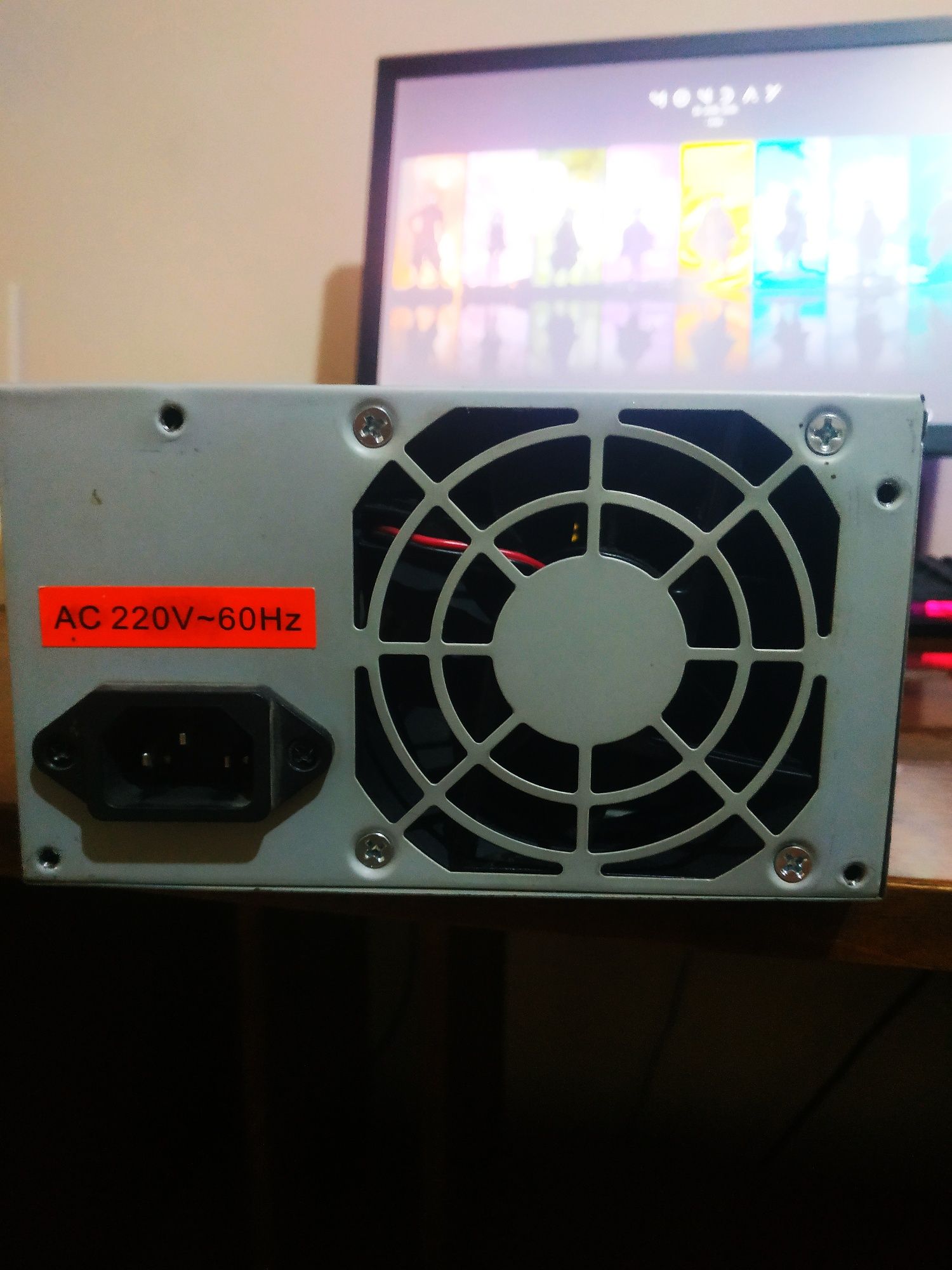 Блок питания для компьютера: FACECOM 450W - 220ватт