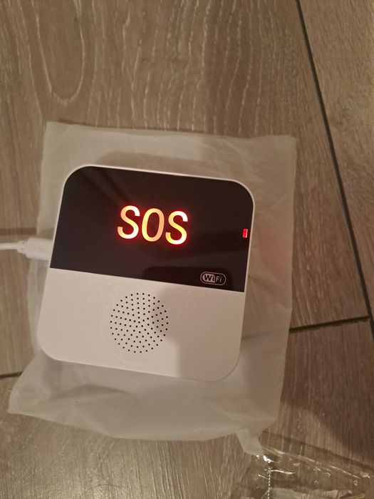 Alarmă WiFi cu brățară și buton de apel