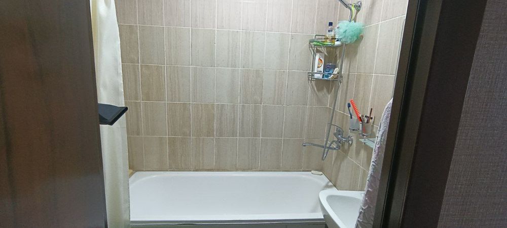 Student qizlar va ishchi ayollar uchun xozaykali uy FAQAT AYOL QIZLA!!
