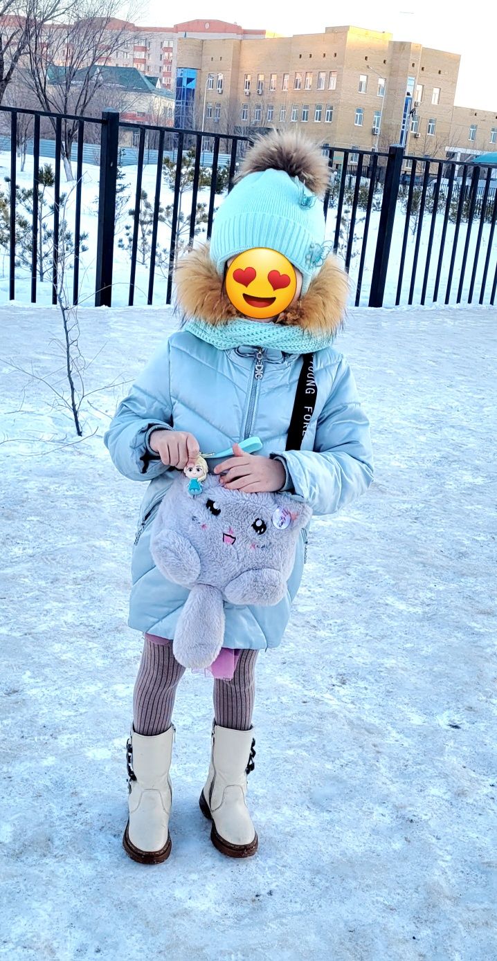 Пуховик на девочку , осенняя куртка