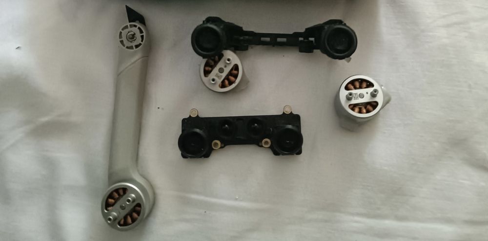 DJI mini 3 pro, на части.