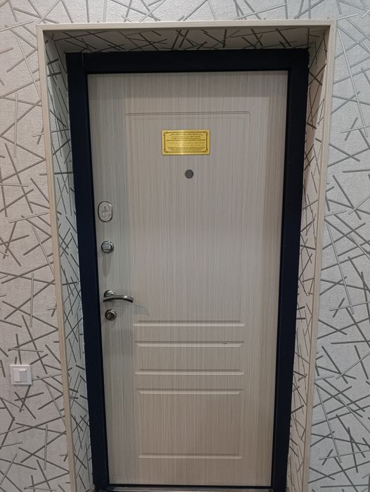 Продаёт Новый дом в Городе Самарканде из Smart City  3 этаж из 8 эт