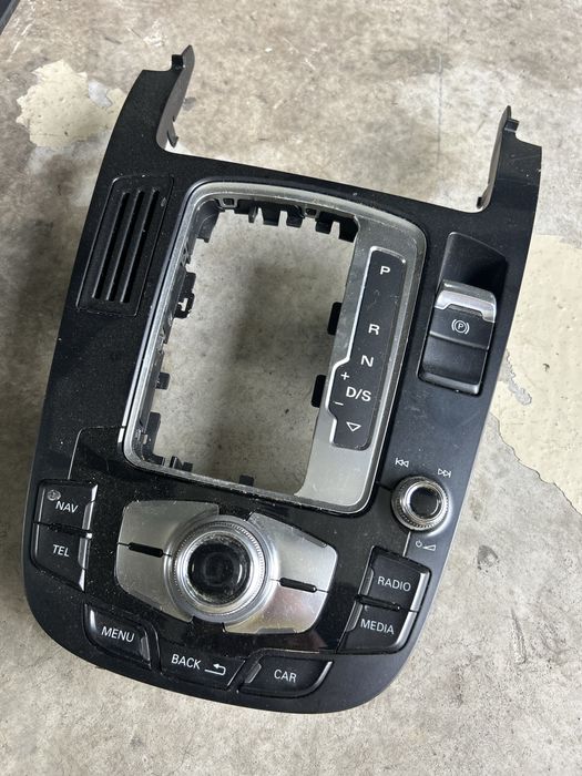 Panou comanda MMI Audi A4 2013-2016, cod 8T0919611K