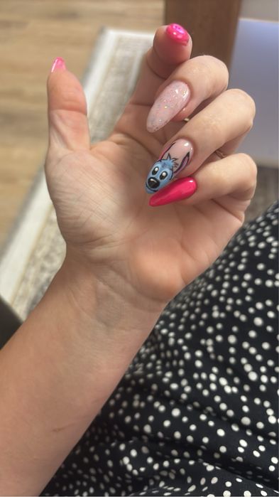 Маникюр на Най-ниски цени.